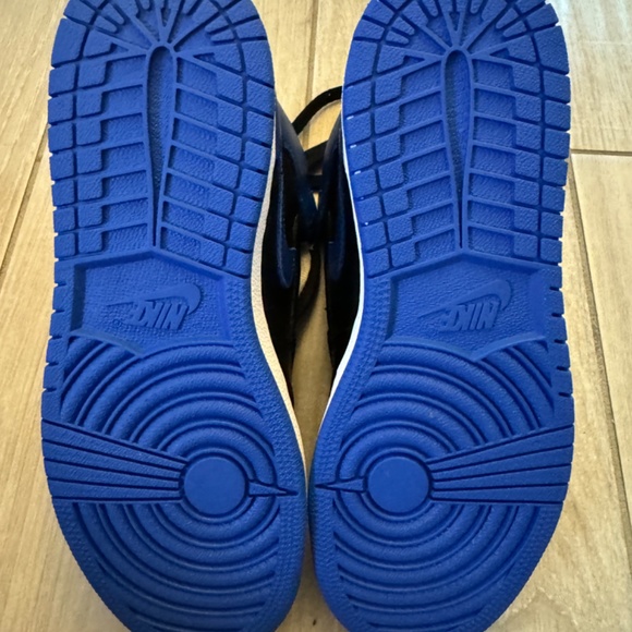 2017 AIR JORDAN 1 RETRO HIGH OG ROYAL SZE 4Y - Picture 3 of 6